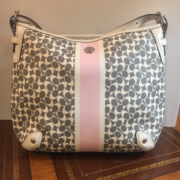 Coach Handbags - COACH Heritage Stripe Chelsea Shoulder Crossbody